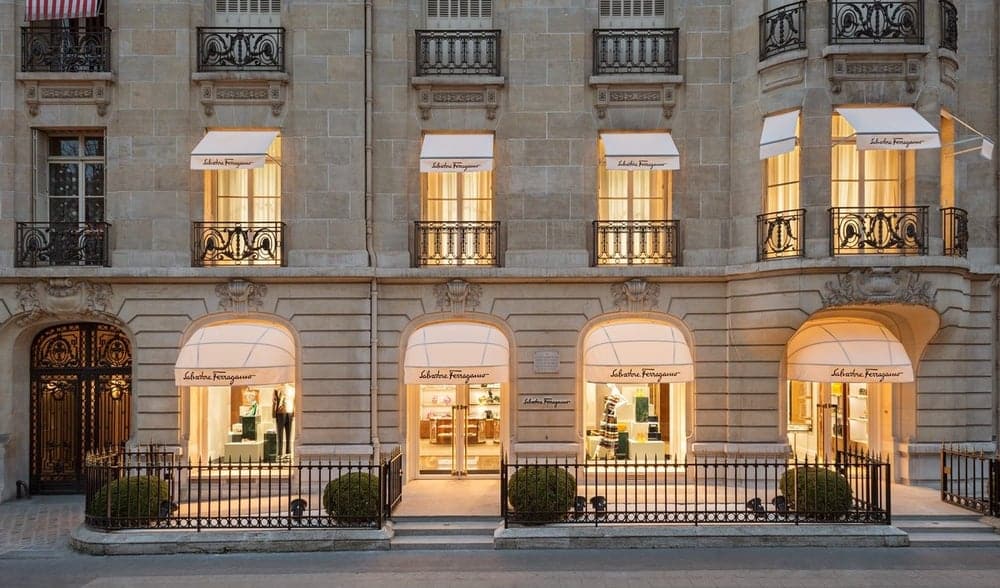 Montaigne Avenue in Paris 500 m of luxe and Haute Couture