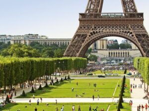 Champ-de-mars-view-to-the-eiffel-tower