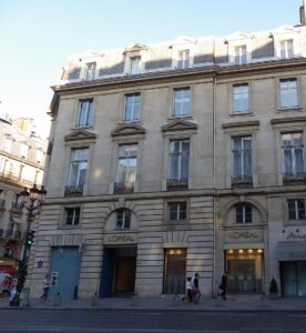 rue-royale-paris-siege-oreal-cosmetiques